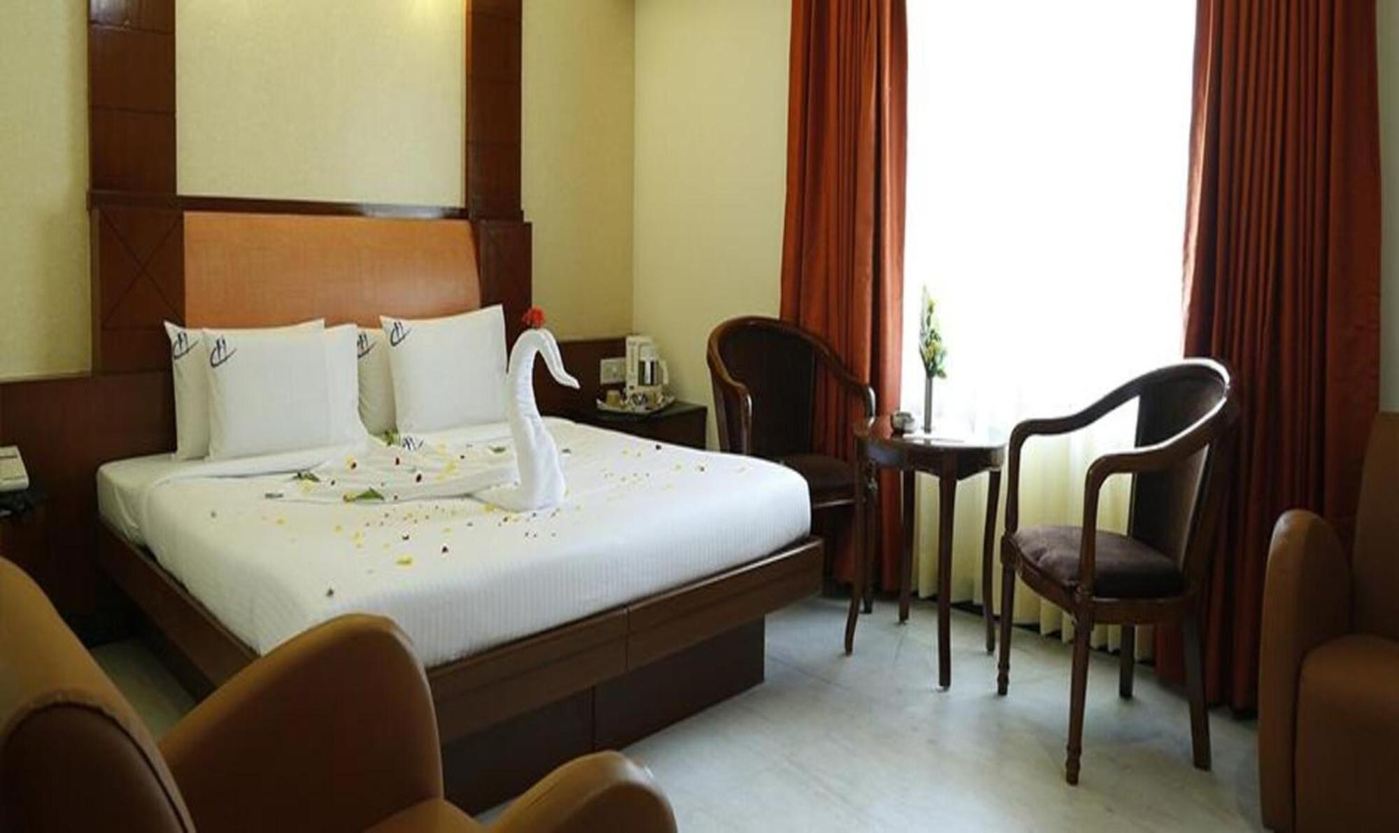 Fabhotel Prime Chennai Deluxe Exterior photo